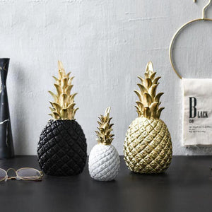 Nordic Style Modern Pineapple Ornament Craft Synthetic Resin Individual Metal Finishes Home Living Room Desktop Decor Gift