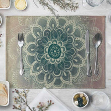 Load image into Gallery viewer, CANIRICA Placemat For Dining Table India Table Mat Linen Floral Table Pads Kitchen Table Accessories Place Mat Decoration 40*30